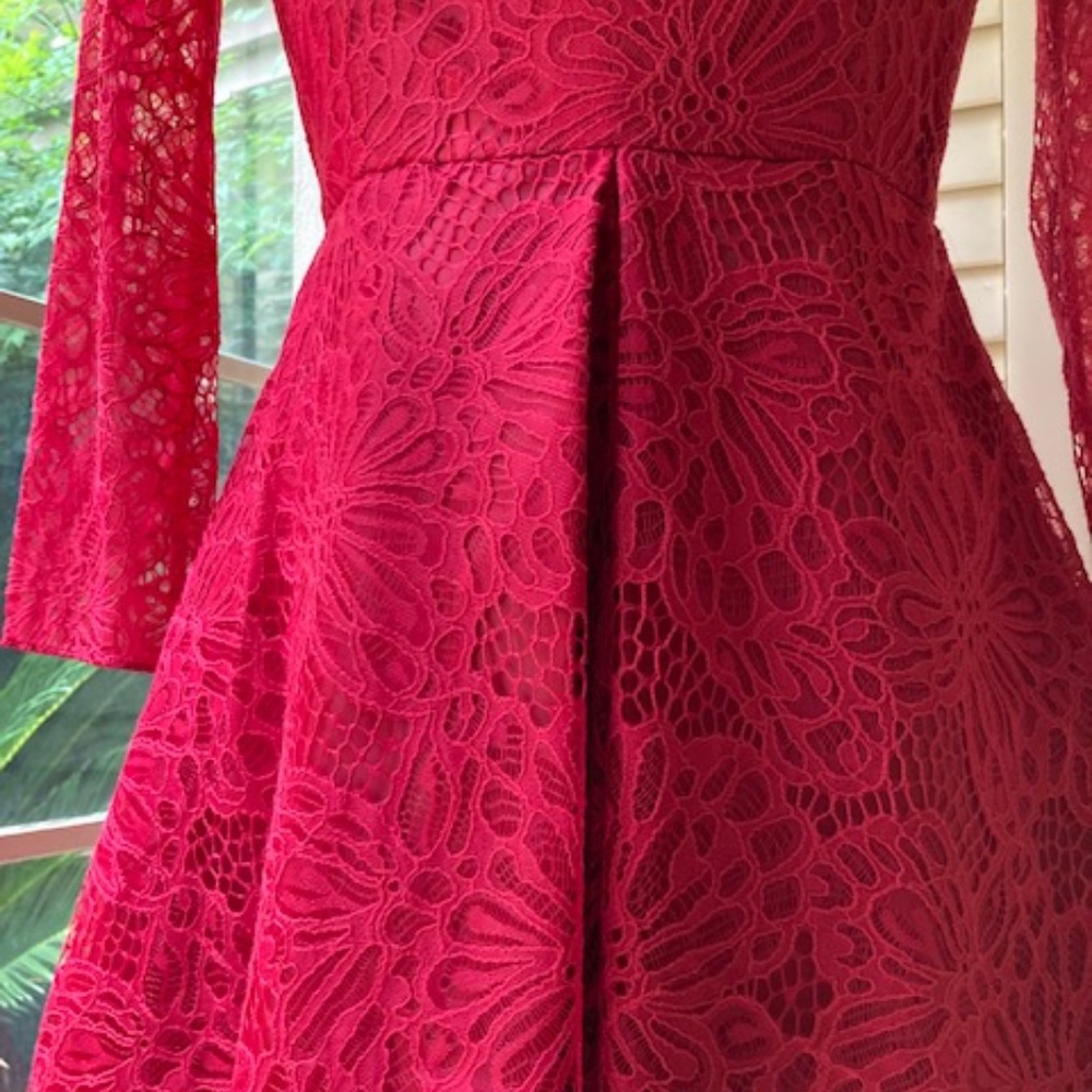 Monique Lhuillier Special Occasion Dress - Picture 9 of 14